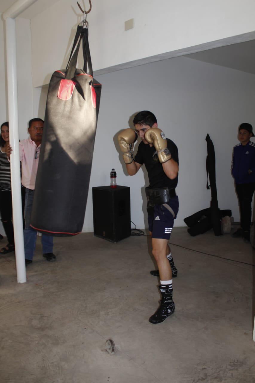 $!Reinauguran en Culiacán gimnasio de box de La Costerita