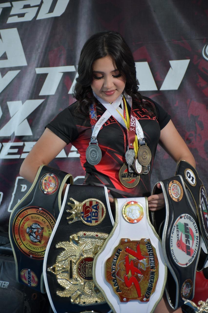 $!Presly Aguirre López: talento mazatleco que brilla en boxeo y kickboxing