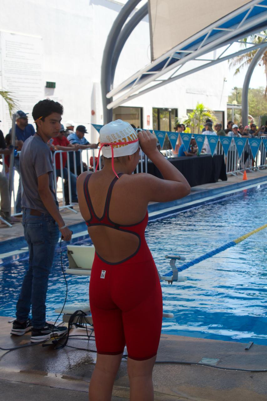 $!Gana Alberca Olímpica Mazatlán tercer lugar en Copa Albatros