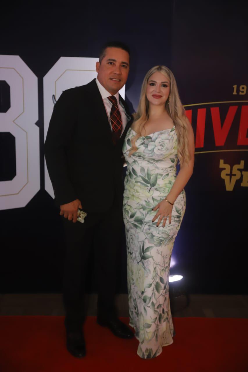 $!Héber Gómez y Nereyda Osuna.