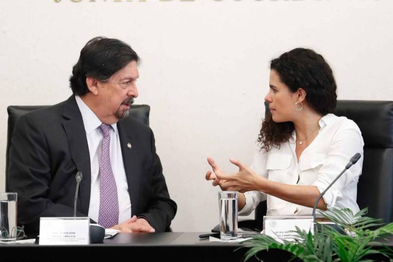 Luisa María Alcalde y Napoleón Gómez Urrutia no tenían buena relación, revela AMLO