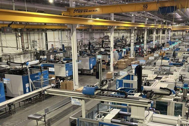 FMI ajusta a la baja crecimiento económico de México durante 2024