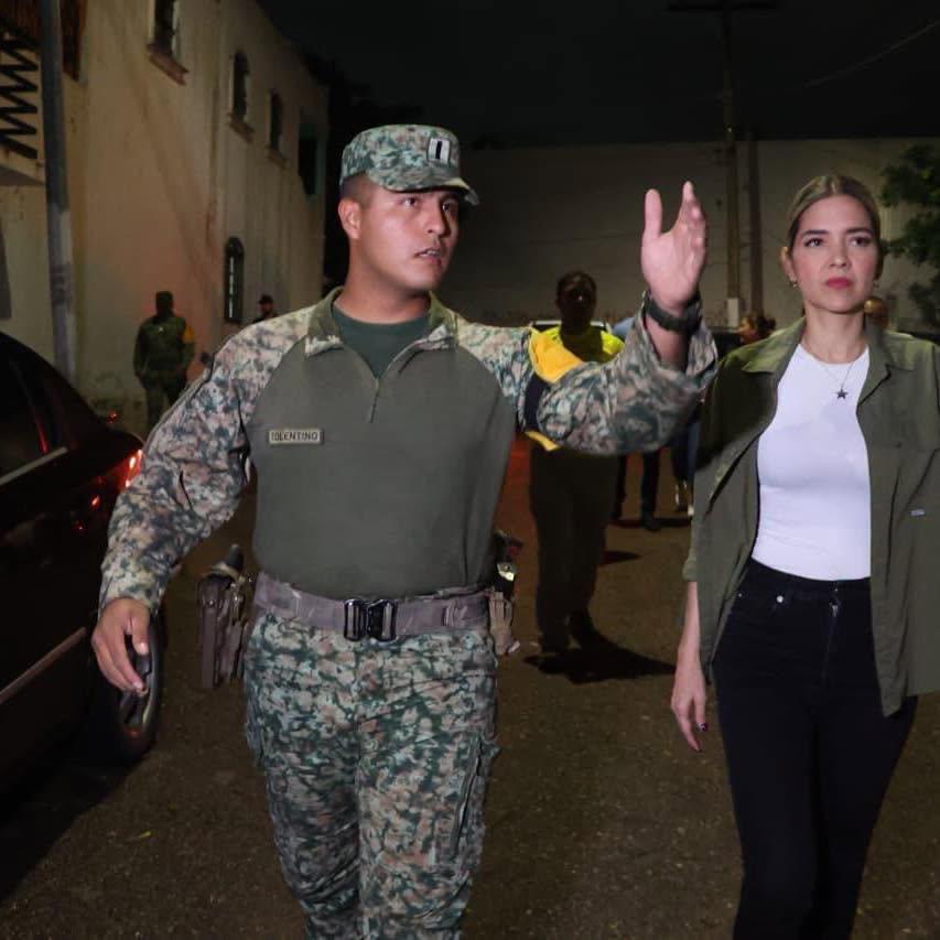 $!Dejan lluvias caminos incomunicados y apagones en la zona rural de Mazatlán