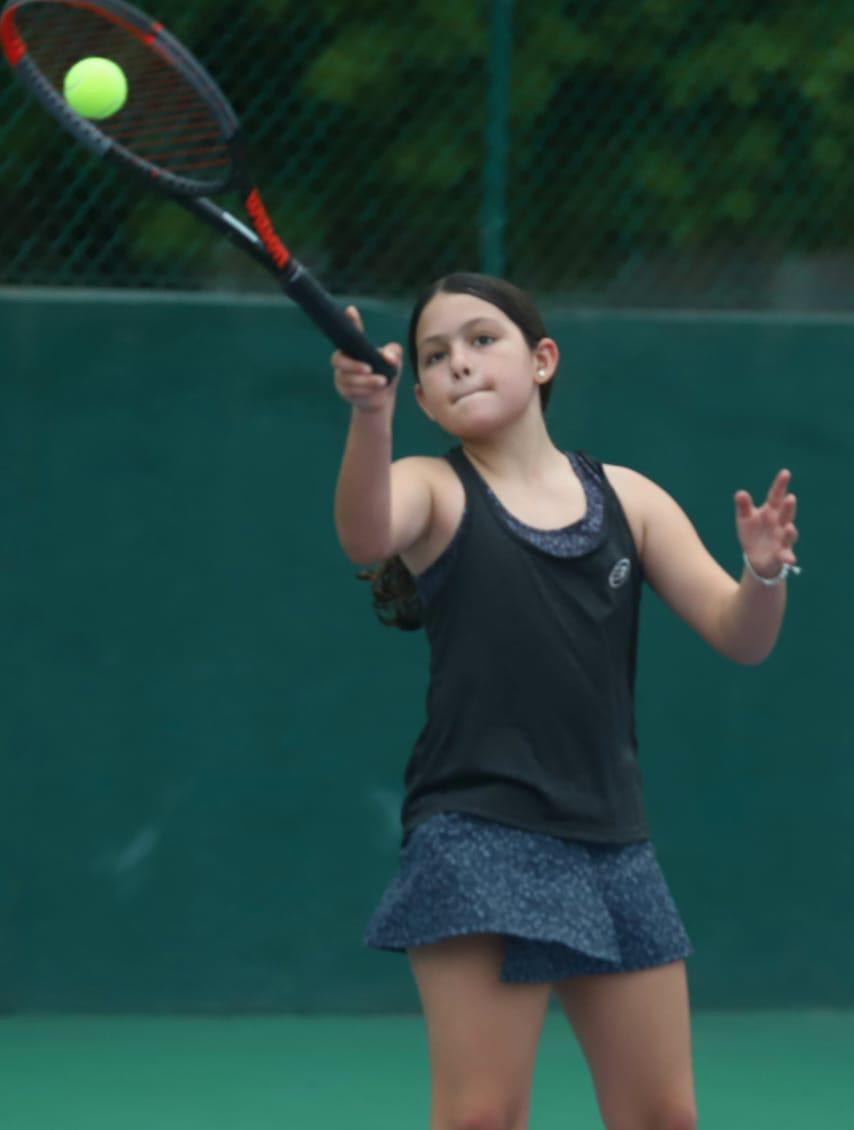 $!Disputados juegos se viven en Circuito de Tenis Imdem