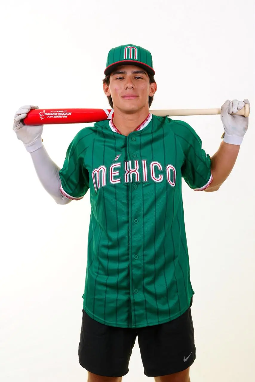 $!¡Orgullo de Mazatlán! Alex Tolosa va con México por el boleto al Mundial de Beisbol Sub 18