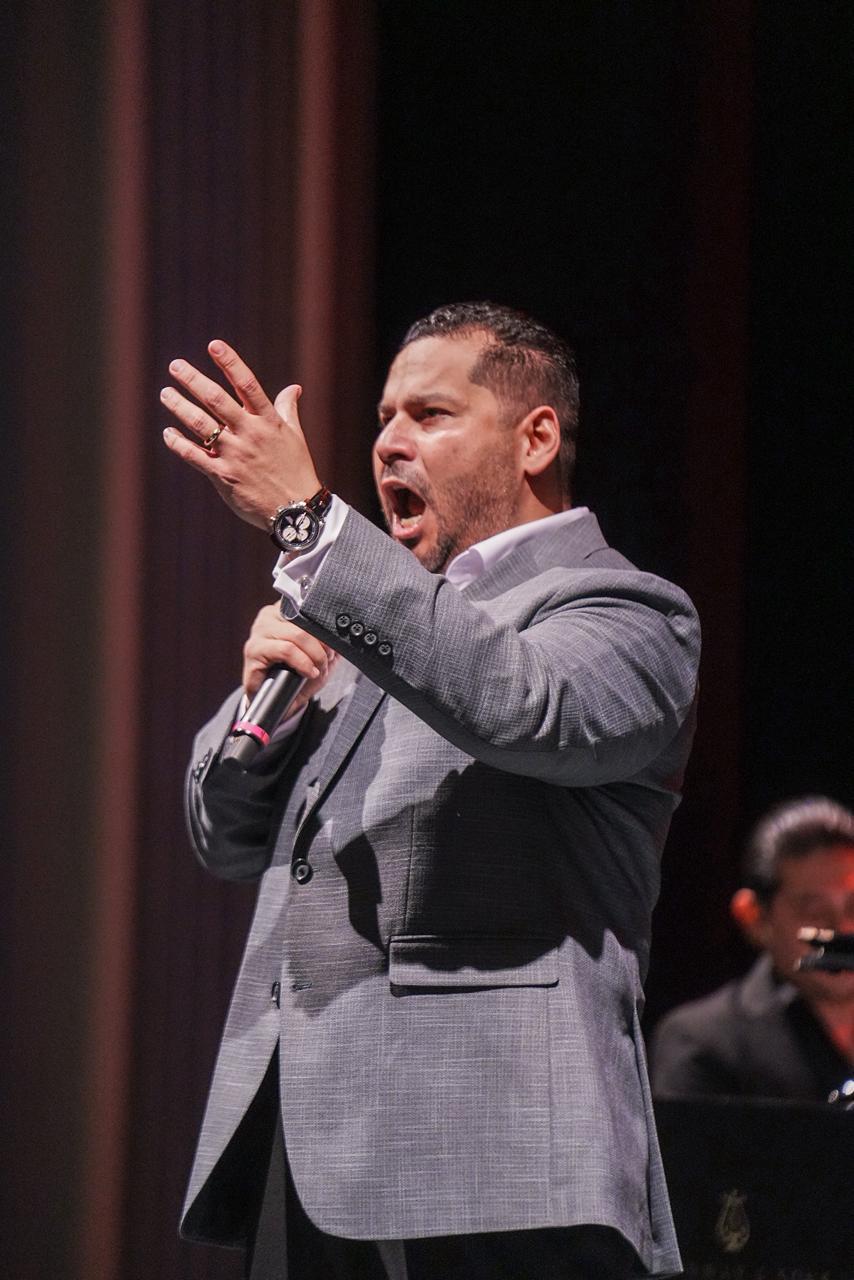 $!Pazzione se vivió como algo más que un concierto: fue una declaración de amor por la música, un homenaje a la tradición italiana.