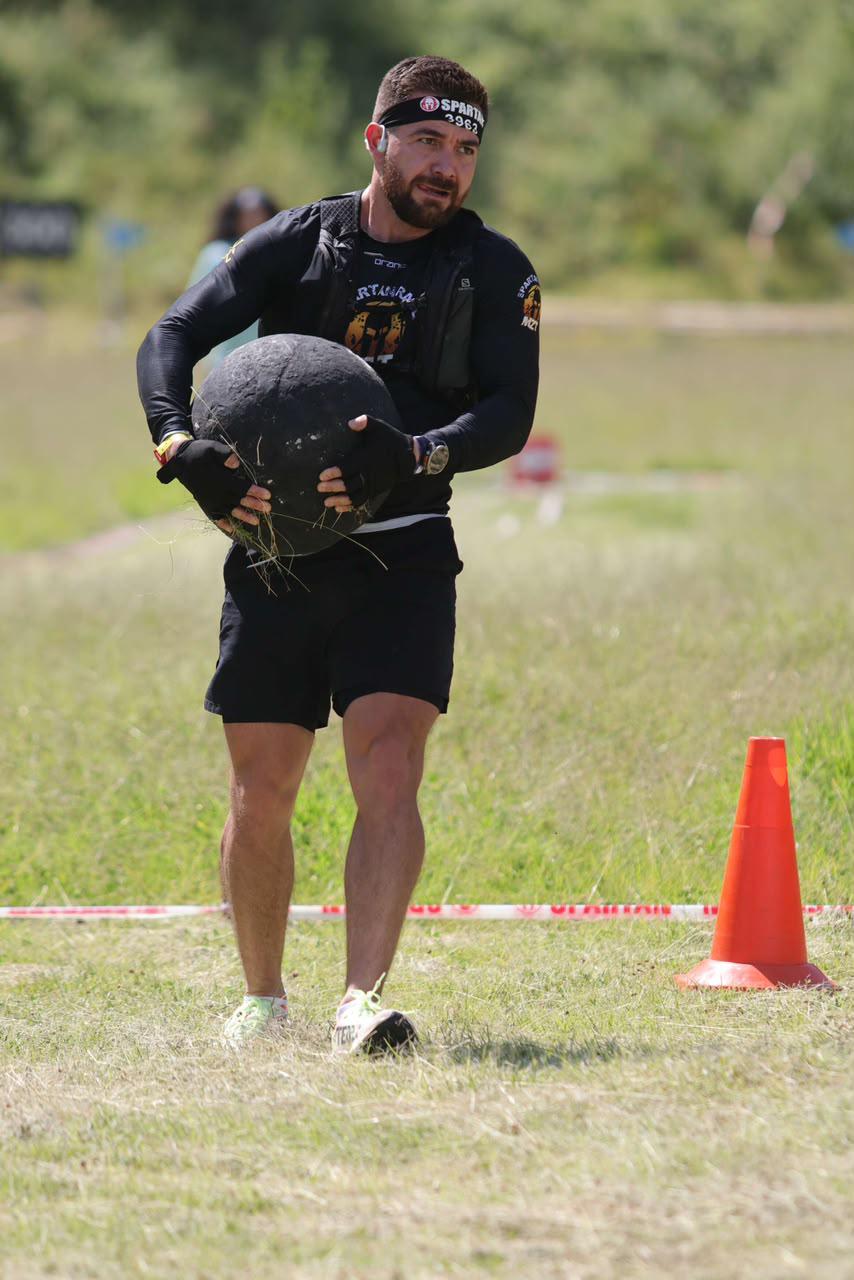 $!Mazatlecos destacan en la México Spartan Race 2026 al completar la exigente Trifecta