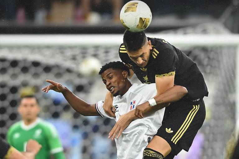 México sufre en su debut en la Copa Oro, pero logra vencer a Dominicana