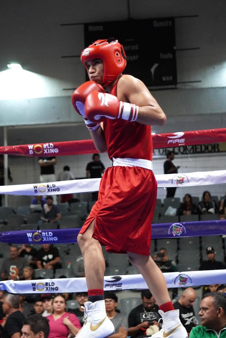 $!El culiacanense de 17 años tuvo una exitosa carrera en el amateur.