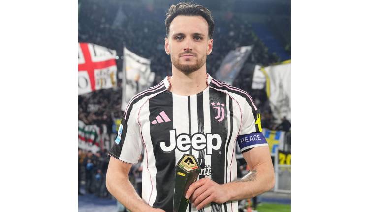 Federico Gatti sale lesionado.