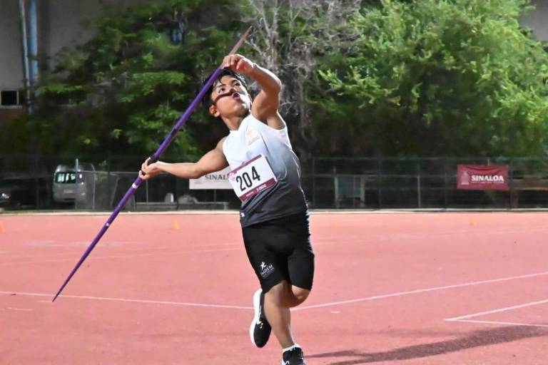 Mazatleco Sigi Sergio se coloca segundo en América en lanzamiento de jabalina F41