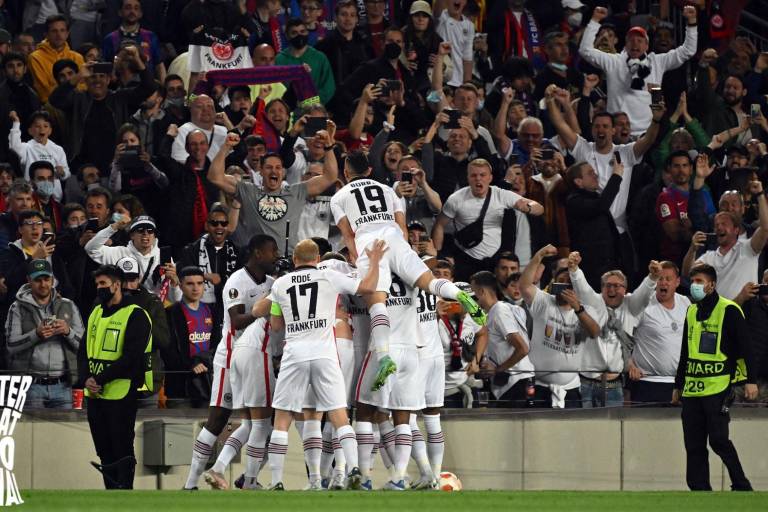 El Barcelona anuncia nuevas normas para la venta de boletos tras invasión de aficionados alemanes