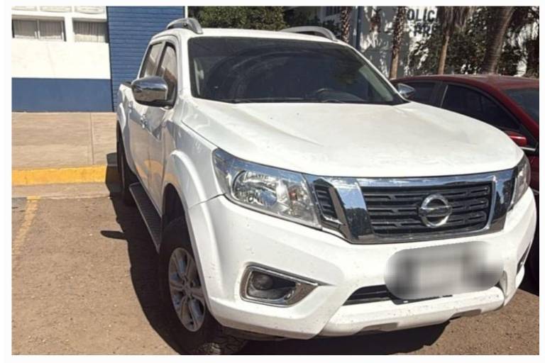 Recuperan una camioneta y una motocicleta robadas en diferentes puntos de Culiacán