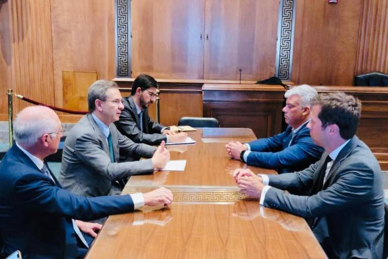 Estadounidenses, los que más trafican fentanilo: Esteban Moctezuma