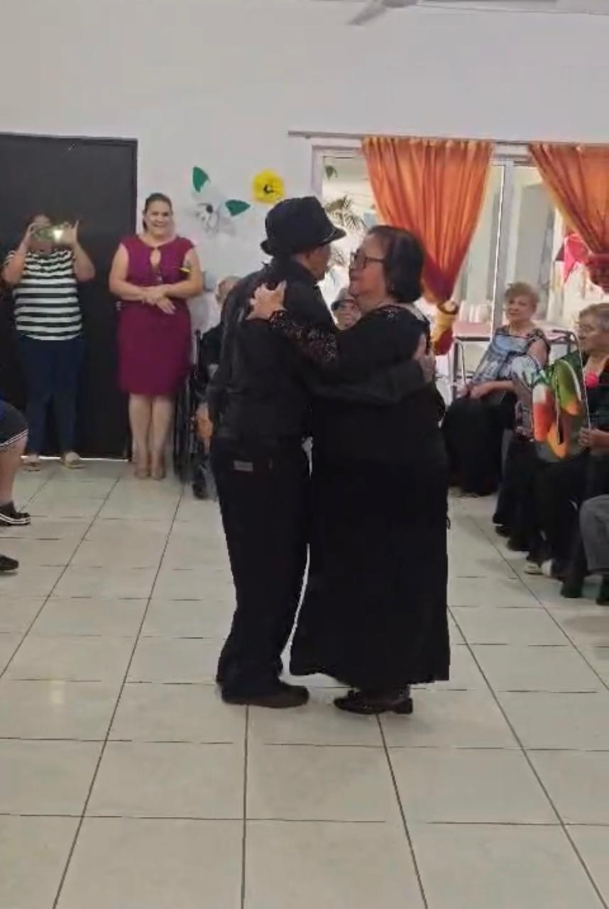 $!Celebran adultos mayores aniversario de Casa de Día, en Escuinapa