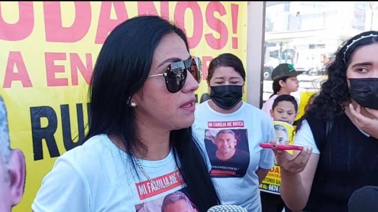 Irasema Ochoa es la esposa de Rubén García, el trabajador desaparecido, quien pide por su regreso.