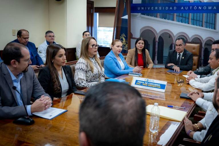 La UAS e IMSS-Bienestar firman convenio de colaboración en beneficio de los estudiantes y la comunidad; coordinan esfuerzos en salud, investigación y práctica profesional