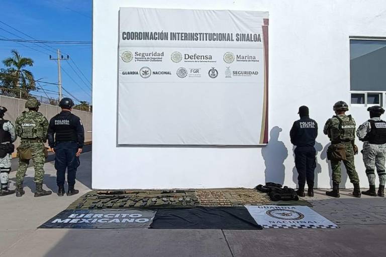 Aseguran armamento y equipo táctico en Elota