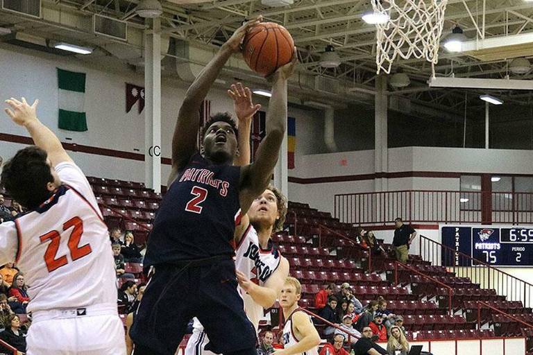 Llega un ‘Supermán’ a Venados Basketball