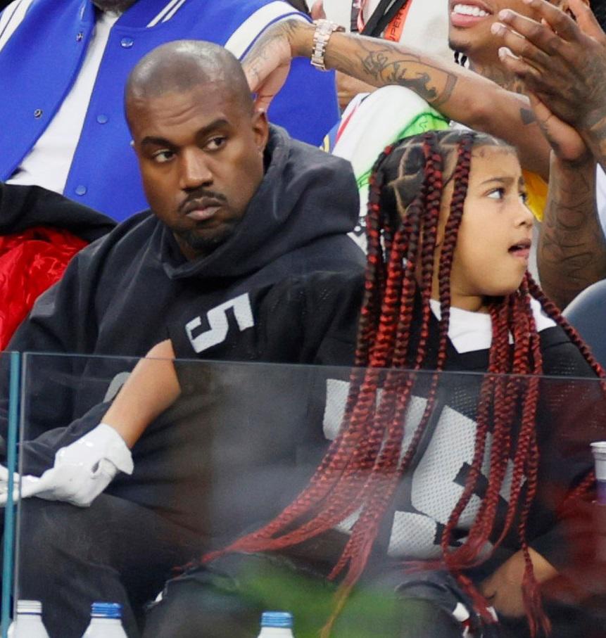 $!Famosos asisten al Super Bowl 2022