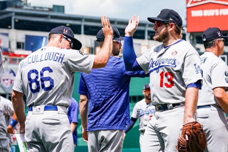 Albert Pujols ayudó a Los Ángeles a ganar noveno juego seguido