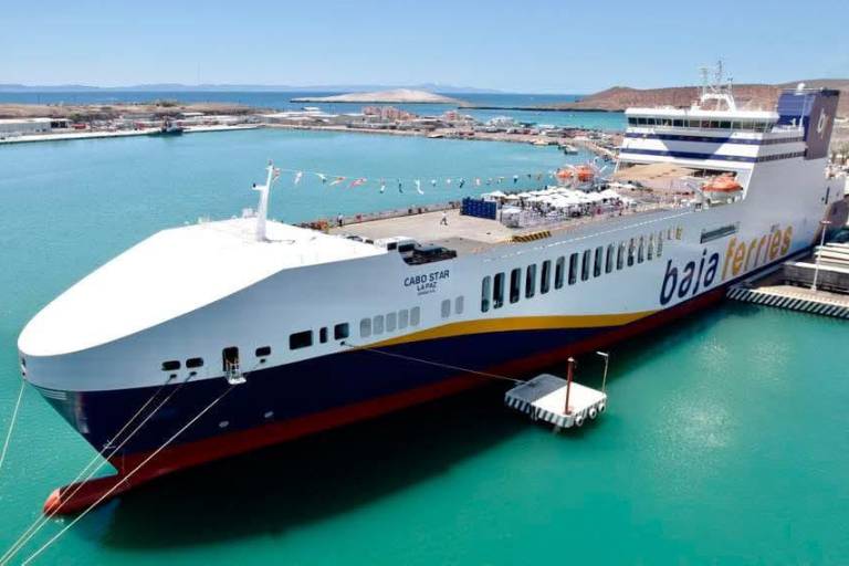Abanderan al buque Cabo Star, que operará la ruta La Paz-Mazatlán
