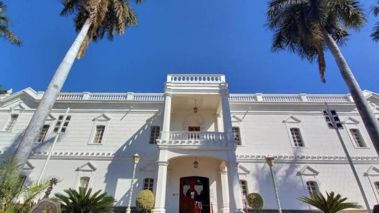 El Ayuntamiento de la capital sinaloense suspenderá labores el jueves 6 y viernes 7 de abril.