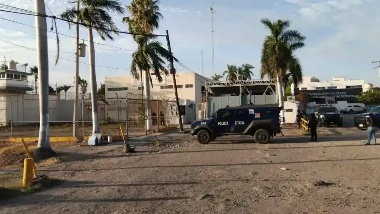 El Gobierno de México busca frenar las extorsiones que se generan desde los penales.