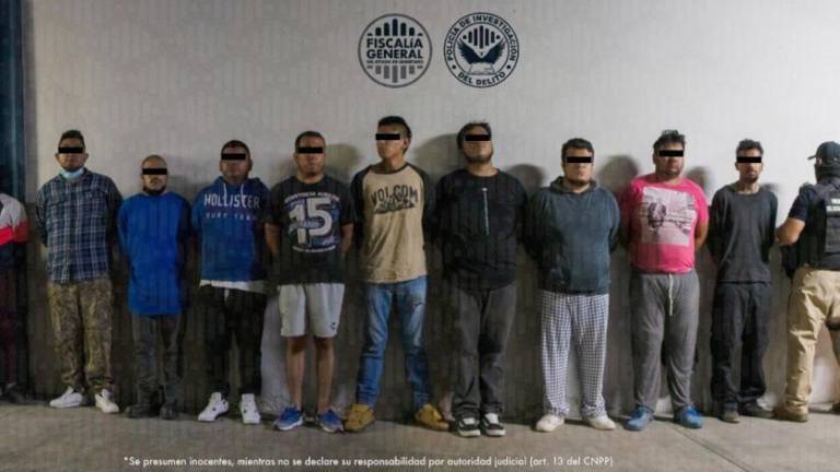 Algunos de los detenidos por los hechos de violencia en el estadio Corregidora de Querétaro.