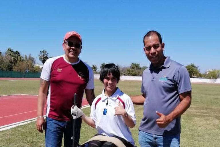 Realiza Shantal Cobos Soltero campamento en Mazatlán