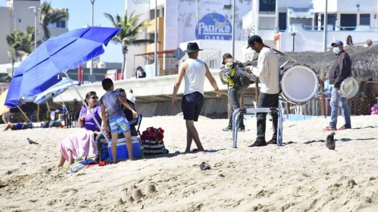 Bandas musicales no podrán tocar en el malecón de Mazatlán, solo en playas