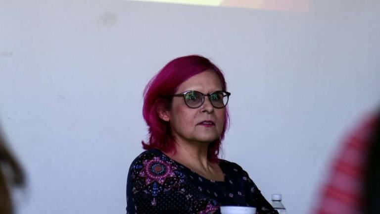 Dina Grijalva participará en el Encuentro de Escritoras Sinaloense que se llevará a cabo en Mazatlán.