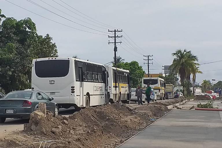 La Gabriel Leyva, avenida en remodelación en Mazatlán, es objeto de rapiña, acusa Jumapam