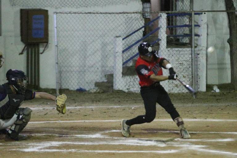 SUTERM pega primero en final Liga de Beisbol Clase Abierta
