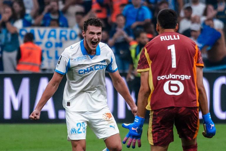 Rulli agua la fiesta al París Saint-Germain en los prolegómenos del Balón de Oro