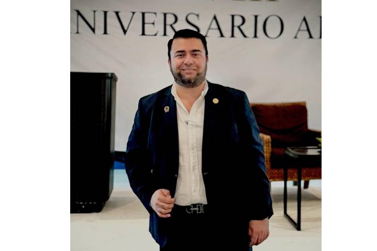 Ratifican a Luciano Carrasco como presidente de la AMPI Mazatlán