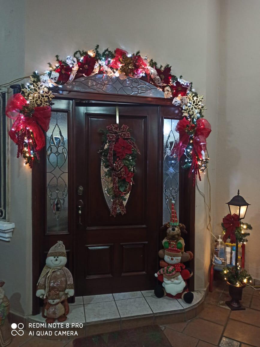 $!La decoración navideña es para recibirnos con amor en nuestro hogar: Grisel Castaños