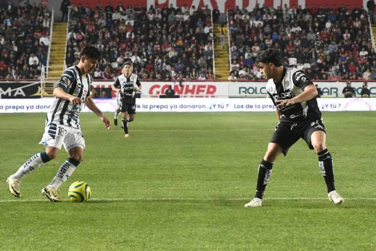 Necaxa desaprovecha ventaja y cede el empate ante Pachuca
