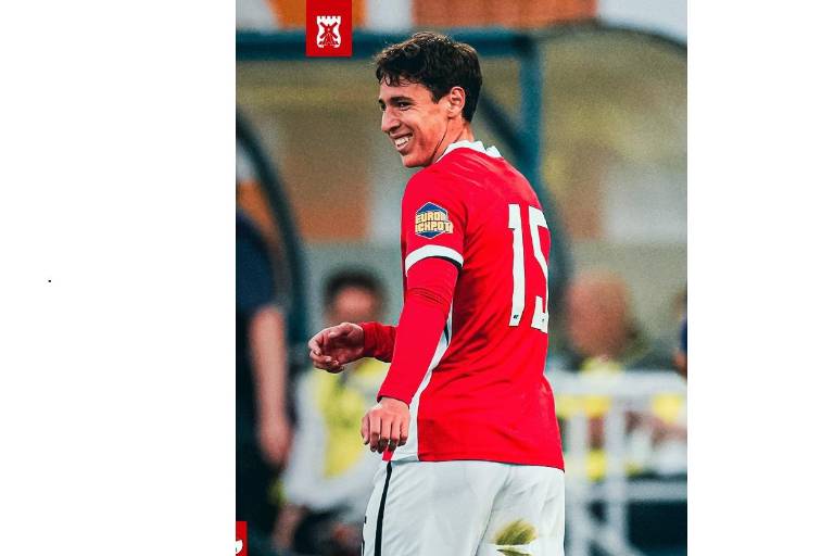 Mateo Chávez regresa a la titularidad y AZ Alkmaar vence al Telstar en la Eredivisie