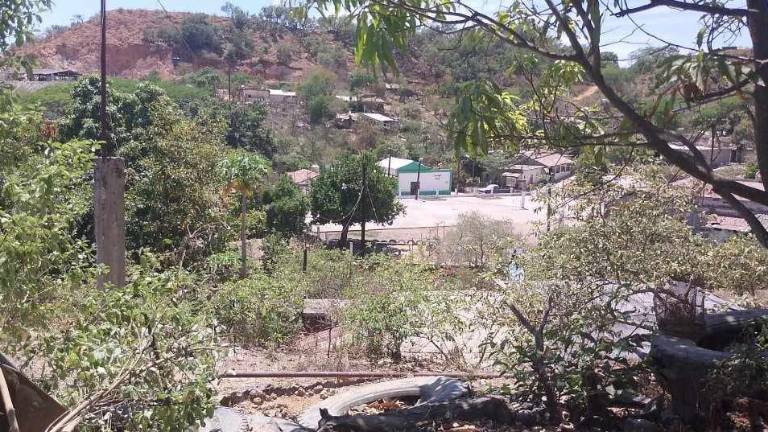 Los habitantes de La Rastra están sufriendo sin la energía eléctrica.