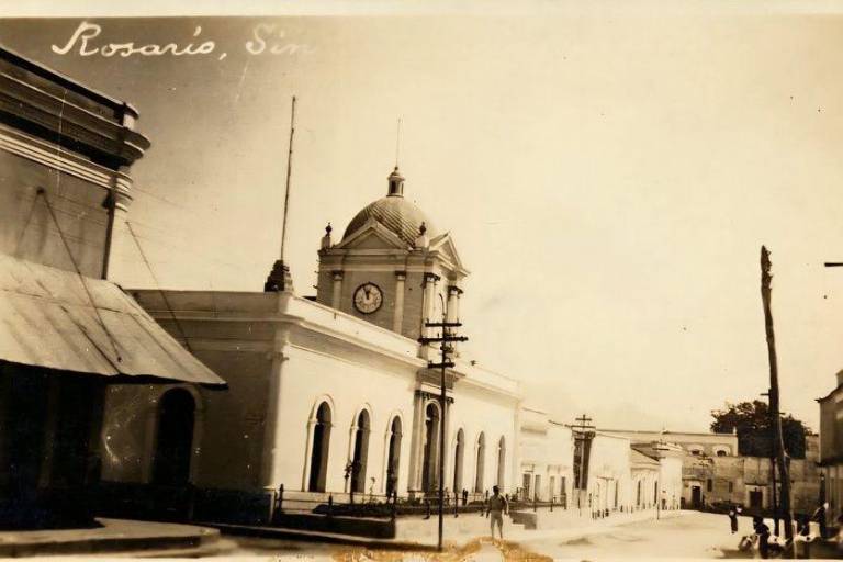 La prefectura de El Rosario fue la sede del Gobierno local durante el porfiriato.