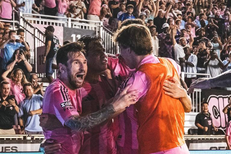 Messi lidera remontada de Inter Miami y lo lleva a la final de la Leagues Cup