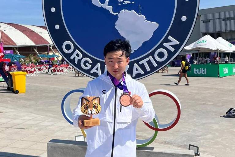 Sinaloense Hayato Yoshii se cuelga el bronce en Asunción 2025 tras vibrante jornada de combates
