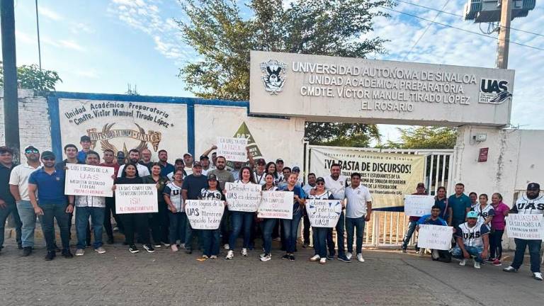 Personal de la UAS en Rosario se suman al paro indefinido en demanda de recursos extraordinarios del Gobierno de México.