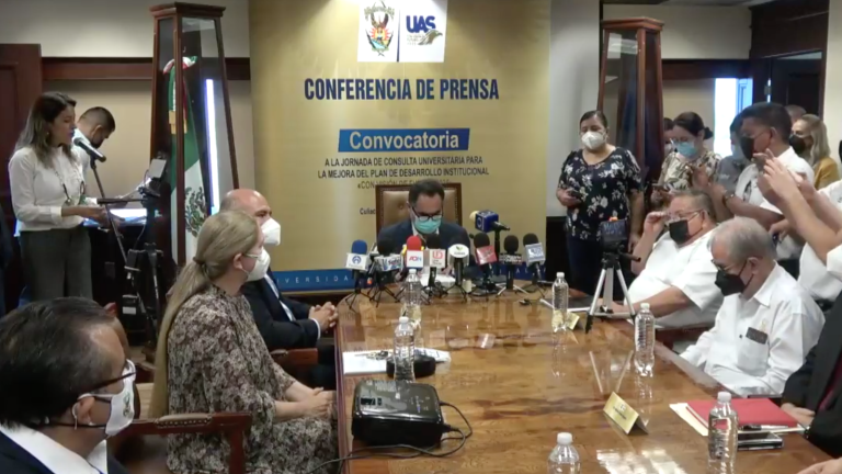 Rector de la UAS lanza convocatoria para propuestas.