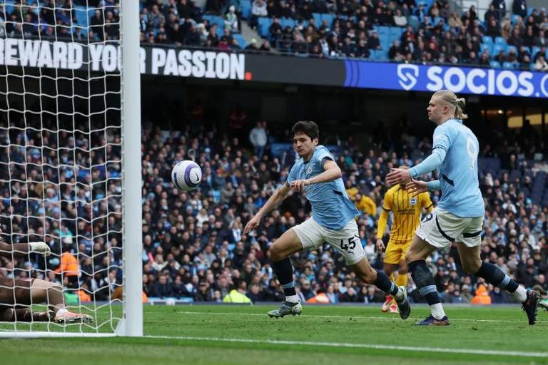 Manchester City y Brighton empatan en un vibrante duelo en el Etihad Stadium
