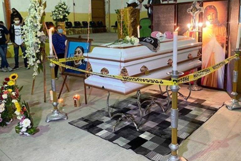 Los restos de la boxeadora Jeanette Zacarías llegan a Aguascalientes donde son velados