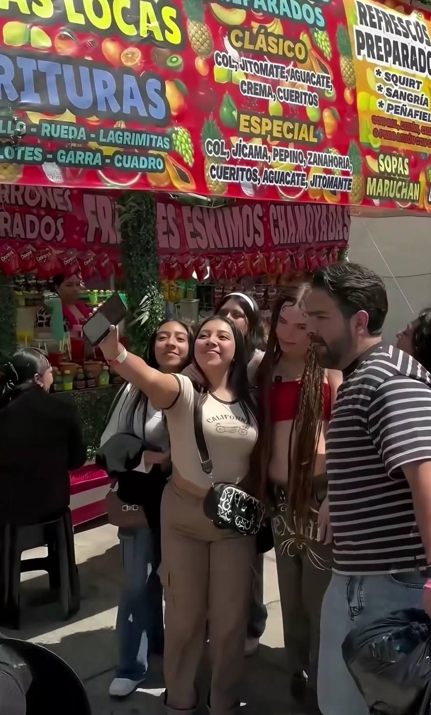 $!Recorre Belinda el mercado de la Ciudad de México