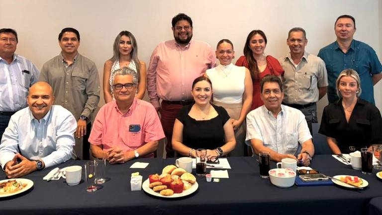 La Intercamaral Mazatlán considera fundamental que cualquier decisión relacionada con la conducción del Poder Ejecutivo Estatal se realice con estricto apego a la ley.
