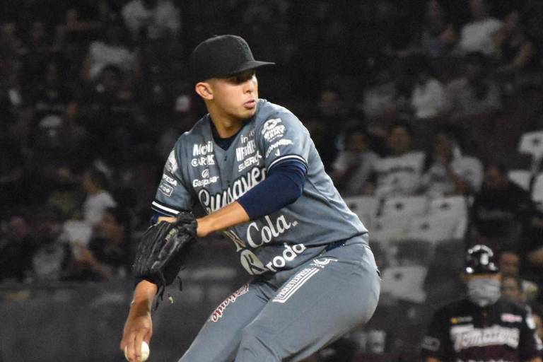 Talento de Algodoneros de Guasave firma con Padres de San Diego